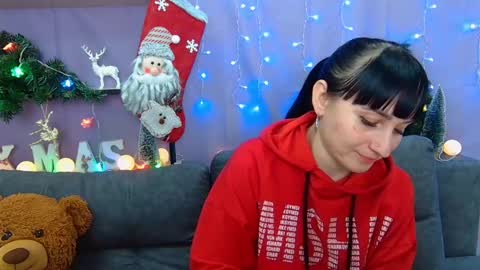 Snapshot of ninaflawlees chatting on 12.01.24 ninaflawlees online show from 12.01.24
