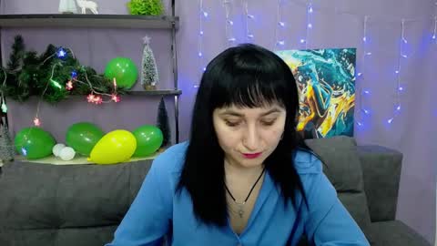 Snapshot of ninaflawlees chatting on 01.10.25 ninaflawlees online show from 01.10.25