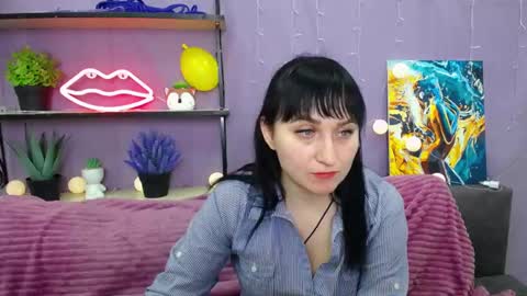Snapshot of ninaflawlees chatting on 01.22.25 ninaflawlees online show from 01.22.25