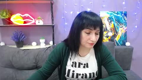 Snapshot of ninaflawlees chatting on 01.28.25 ninaflawlees online show from 01.28.25