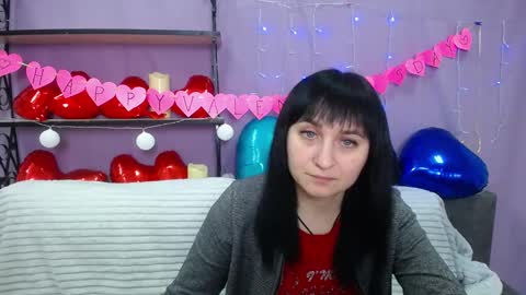 Snapshot of ninaflawlees chatting on 02.01.25 ninaflawlees online show from 02.01.25