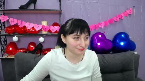 Snapshot of ninaflawlees chatting on 02.05.25 ninaflawlees online show from 02.05.25