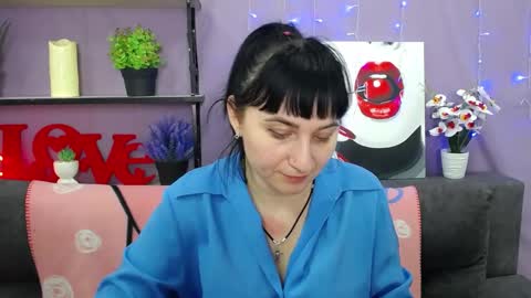 Snapshot of ninaflawlees chatting on 03.12.25 ninaflawlees online show from 03.12.25