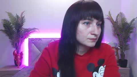 Snapshot of ninaflawlees chatting on 09.26.25 ninaflawlees online show from 09.26.25