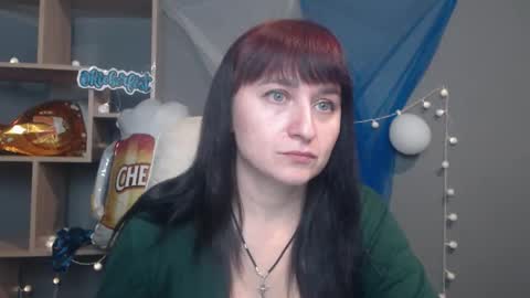 Snapshot of ninaflawlees chatting on 10.10.25 ninaflawlees online show from 10.10.25