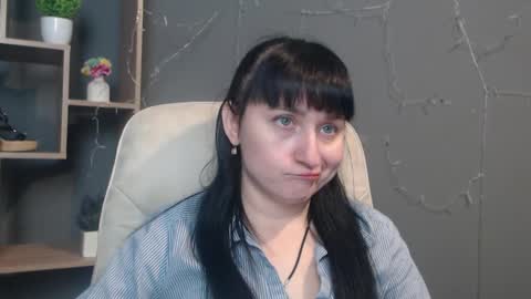 Snapshot of ninaflawlees chatting on 12.03.25 ninaflawlees online show from 12.03.25