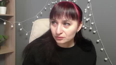 Snapshot of ninaflawlees chatting on 02.09.26 ninaflawlees online show from 02.09.26