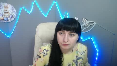 ninaflawlees online show from 04.08.26