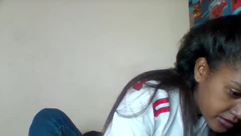 ninah_rise online show from 12.15.25