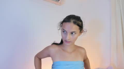 ninahtx online show from 04.14.26