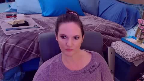 Nina Jaymes online show from 09.22.25