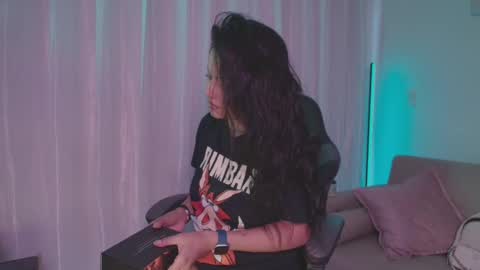  Nina  online show from 02.20.25