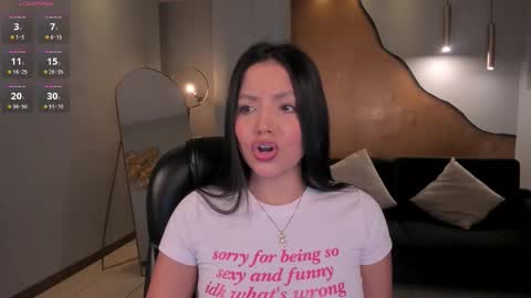 Snapshot of ninamichelle_ chatting on 02.09.26 Nina online show from 02.09.26