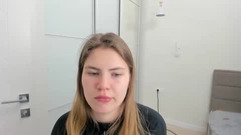 ninarihh online show from 03.01.25