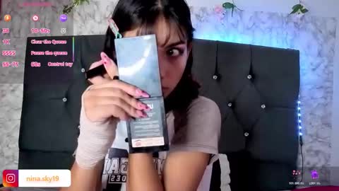 ninasky19 online show from 02.25.26