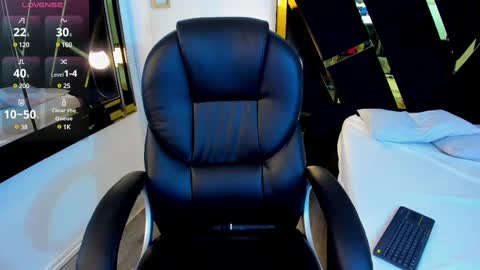 Snapshot of ninfomaria chatting on 02.12.25 ninfomaria online show from 02.12.25