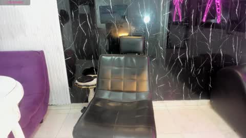 nini_beyker online show from 02.14.26