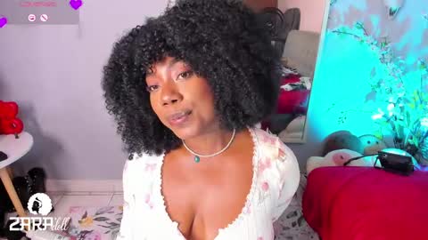 Snapshot of nini_martinii chatting on 04.19.26 NINI online show from 04.19.26