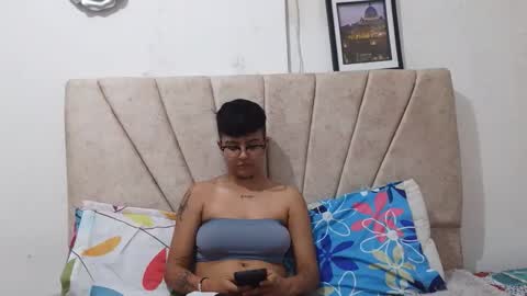 Snapshot of nini_smith chatting on 04.23.26 nini_smith online show from 04.23.26