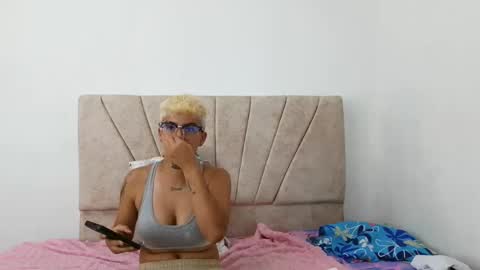 Snapshot of nini_smith chatting on 05.29.26 nini_smith online show from 05.29.26