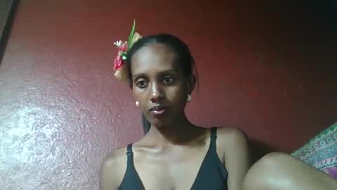 Snapshot of ninie246746 chatting on 01.12.25 ninie246746 online show from 01.12.25