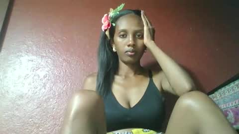 Snapshot of ninie246746 chatting on 01.12.25 ninie246746 online show from 01.12.25