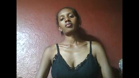 Snapshot of ninie246746 chatting on 01.20.25 ninie246746 online show from 01.20.25