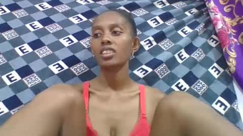 Snapshot of ninie246746 chatting on 02.24.26 ninie246746 online show from 02.24.26