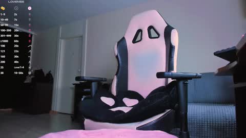 Yumi  ig yumibaee online show from 02.12.25