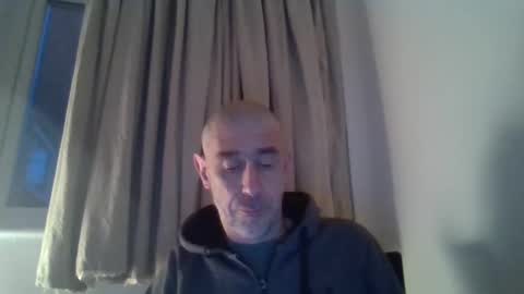 nirevess online show from 02.04.25