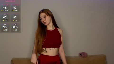 Snapshot of nirvanatwo chatting on 12.07.24 Lynn online show from 12.07.24