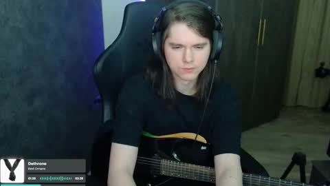 Snapshot of nitroshade chatting on 02.14.25 nitroshade online show from 02.14.25