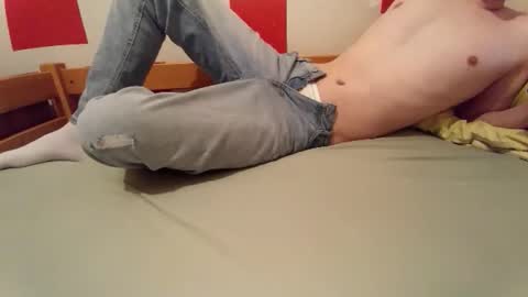 Snapshot of nixxb chatting on 10.04.25 Nixx online show from 10.04.25