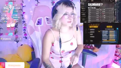 Nixy Sama online show from 10.16.25