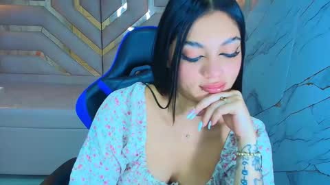 nkbaby_r online show from 11.11.25