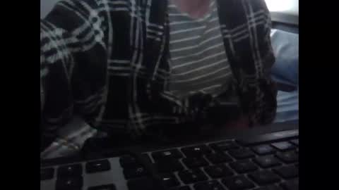 Snapshot of nmcandeias chatting on 12.22.24 Nuno online show from 12.22.24