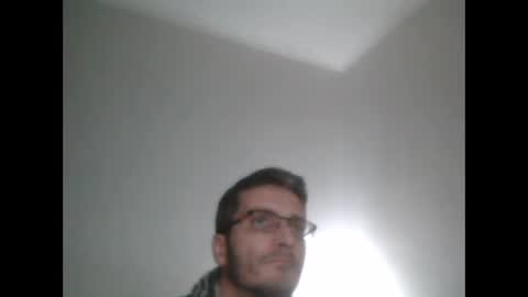 Snapshot of nmcandeias chatting on 02.08.25 Nuno online show from 02.08.25