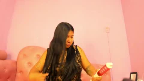 NoaBaker online show from 04.10.26