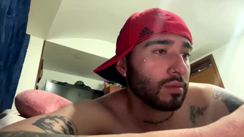 noa_bonucci online show from 12.21.25