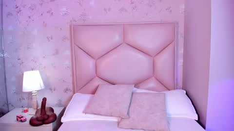   ambarsulliva  online show from 10.14.25