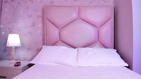   ambarsulliva  online show from 12.03.25