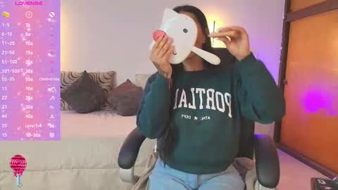 Gaby  Megan  Juliana  online show from 10.11.25