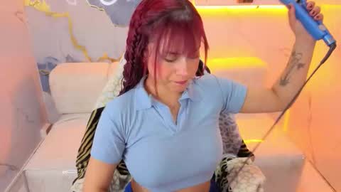 Snapshot of noa_tp chatting on 01.07.26 Noa online show from 01.07.26