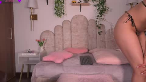 noah__23 online show from 04.12.26