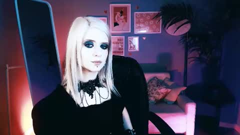 Snapshot of noah_elmer chatting on 10.18.25 REAL name LiaDM are always open online show from 10.18.25