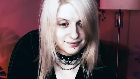 Snapshot of noah_elmer chatting on 10.25.25 REAL name LiaDM are always open online show from 10.25.25