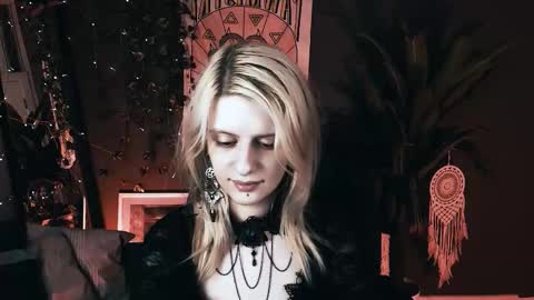 Snapshot of noah_elmer chatting on 11.10.25 REAL name LiaDM are always open online show from 11.10.25