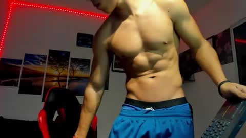 Snapshot of noah_flynn1 chatting on 12.01.25 noah_flynn1 online show from 12.01.25