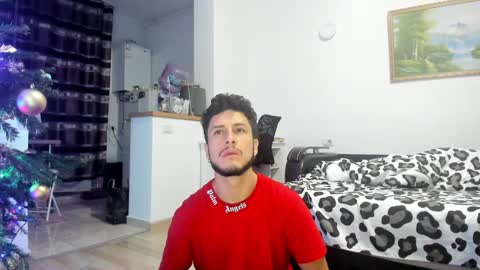 Snapshot of noah_happy07 chatting on 12.23.24 Noah online show from 12.23.24