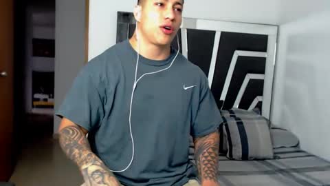 Noah Harris01 online show from 02.10.25